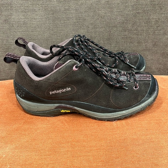 Patagonia Bly Velvet Brown Leather Upper Performance Footwear Trail Shoes 7.5 US - Picture 2 of 16